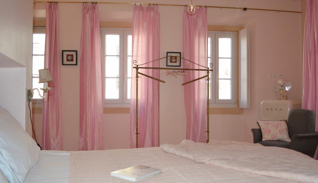 Mouraria Deluxe Apartments Lisbon Bagian luar foto